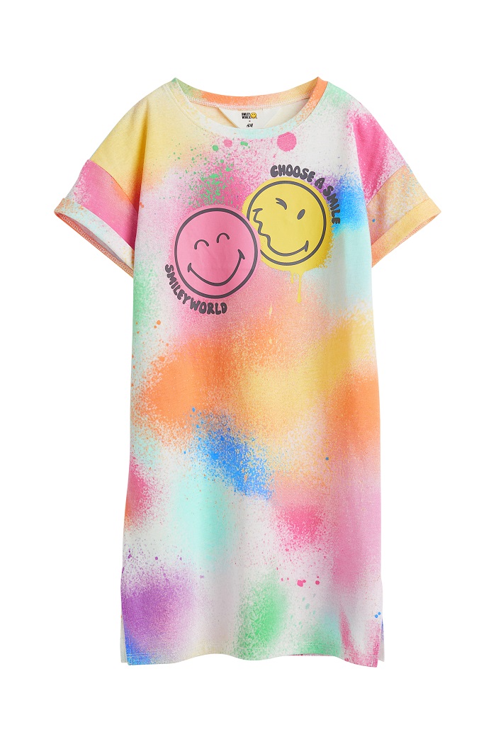 H&M teams up with SmileyWorld for a feel-good kidswear collection